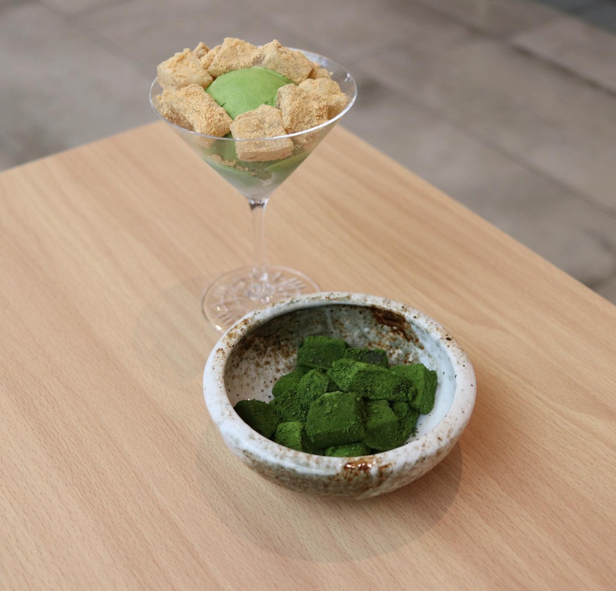 matcha 𝗪𝐚𝐫𝐚𝐛𝐢 𝐌𝐨𝐜𝐡𝐢 at hvala singapore