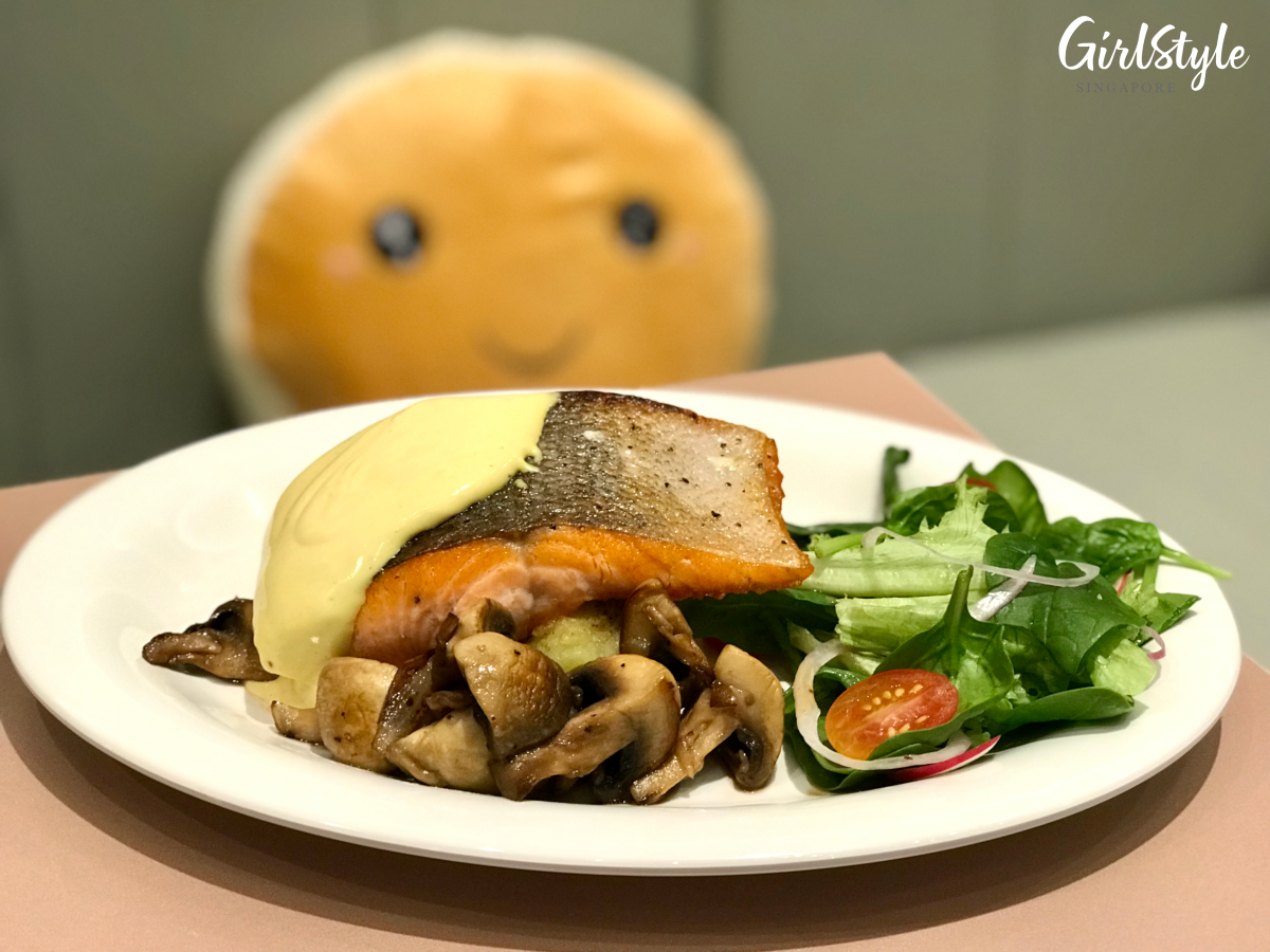 salmon japanese breakfast at gram cafe waterway point