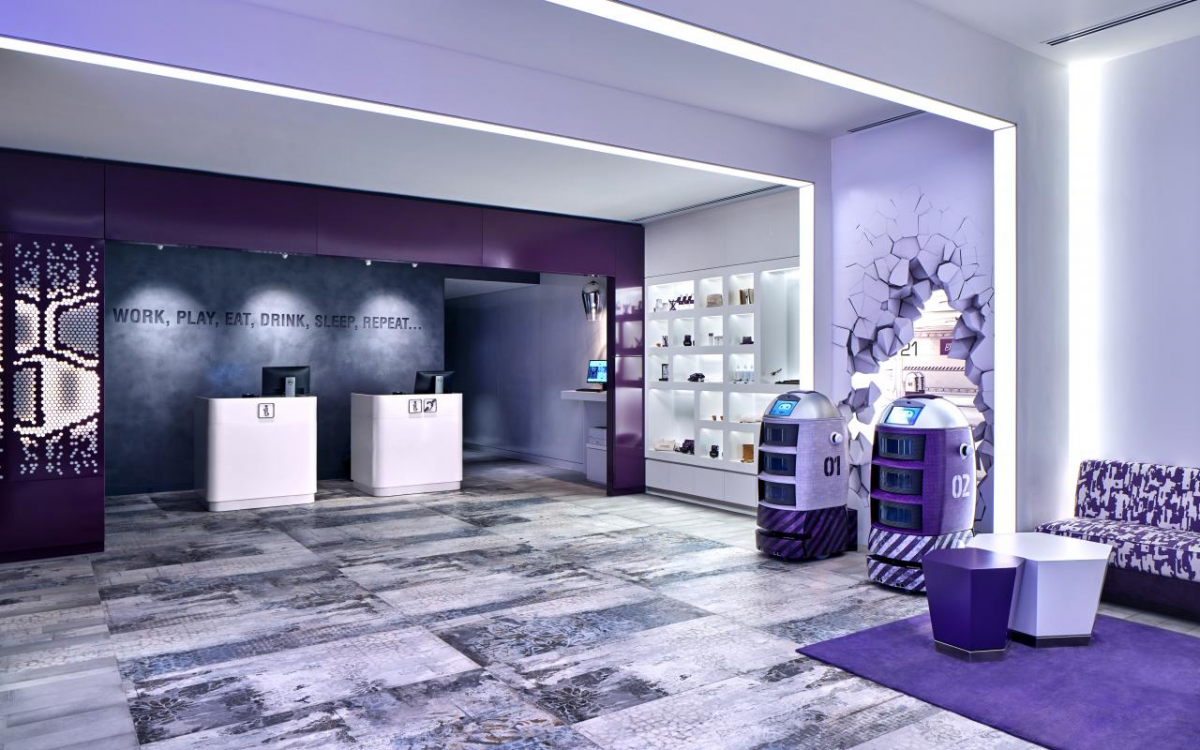 YOTEL Singapore Orchard