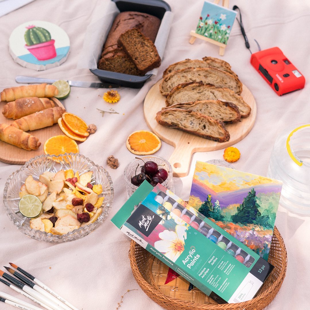 Art Room by Studio Tovey art jamming kit at picnic