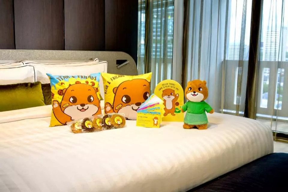 otah & friends staycation at PARKROYAL on Beach Road Singapore