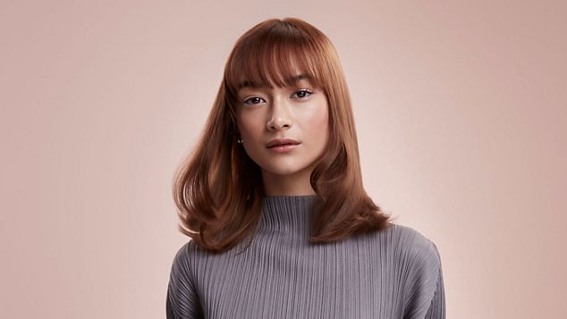 Dyson everyday blowed dry hair using Flyaway Attachment