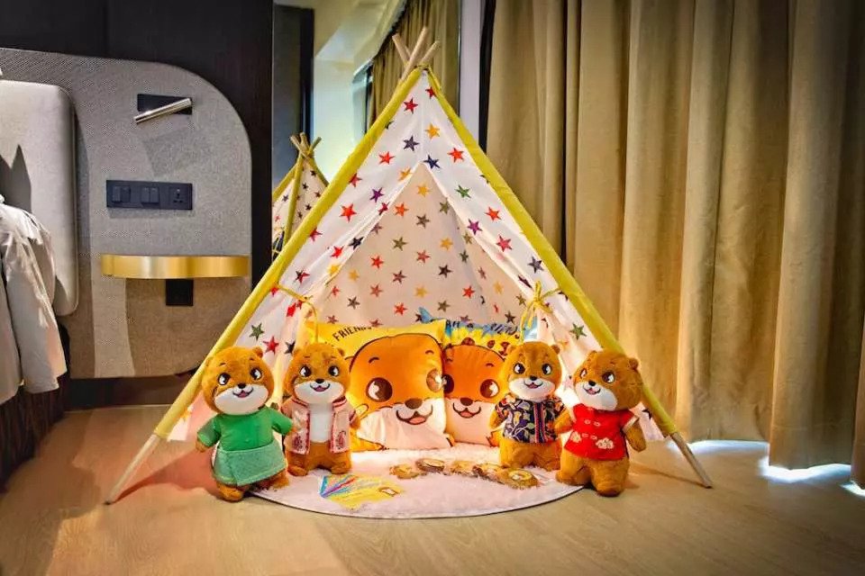 otah & friends plush toys and tent staycation at PARKROYAL on Beach Road Singapore