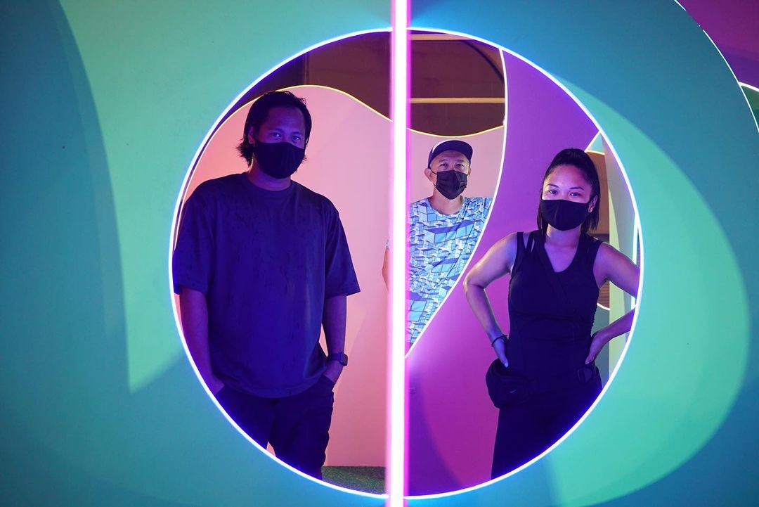 Wave Hello Downtown East pastel installation