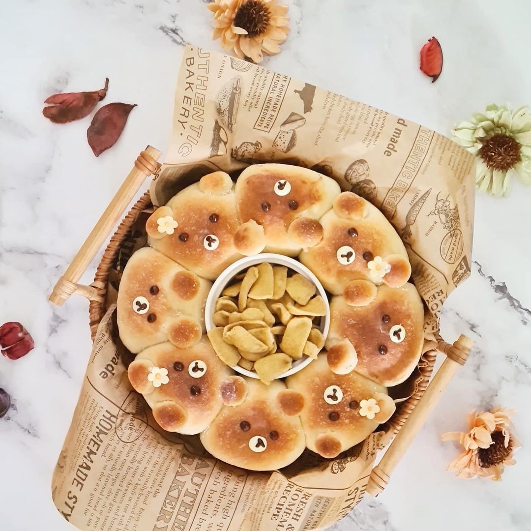 teddy bear japanese style pull apart bread singapore