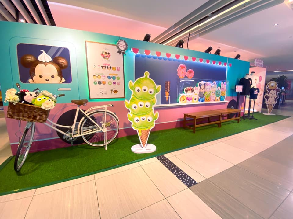 Disney Tsum Tsum photo wall at Pop-Up Kisok suntec city