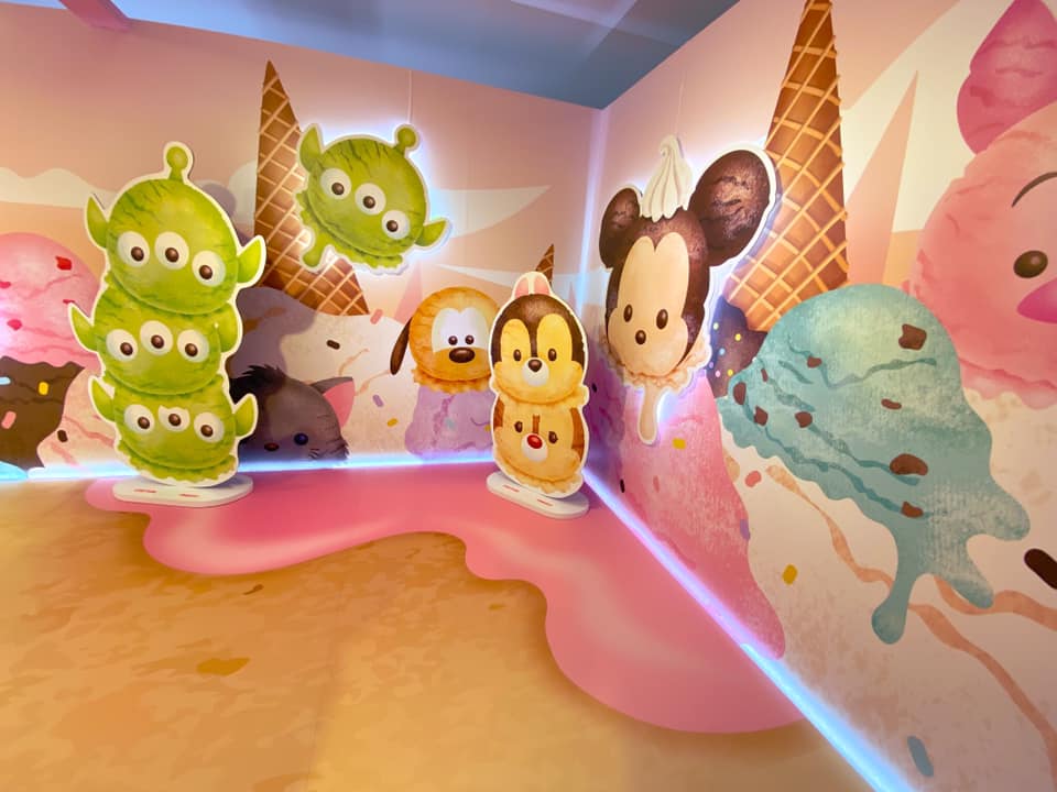 Disney Tsum Tsum photo wall at Pop-Up Kisok suntec city