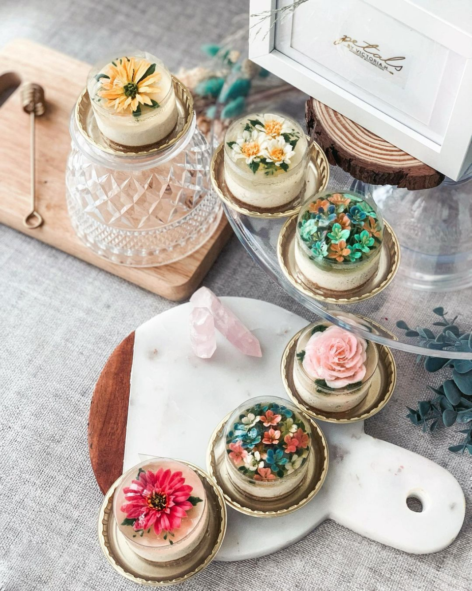 Petals by Victoria.H flower jelly cheesecake Singapore