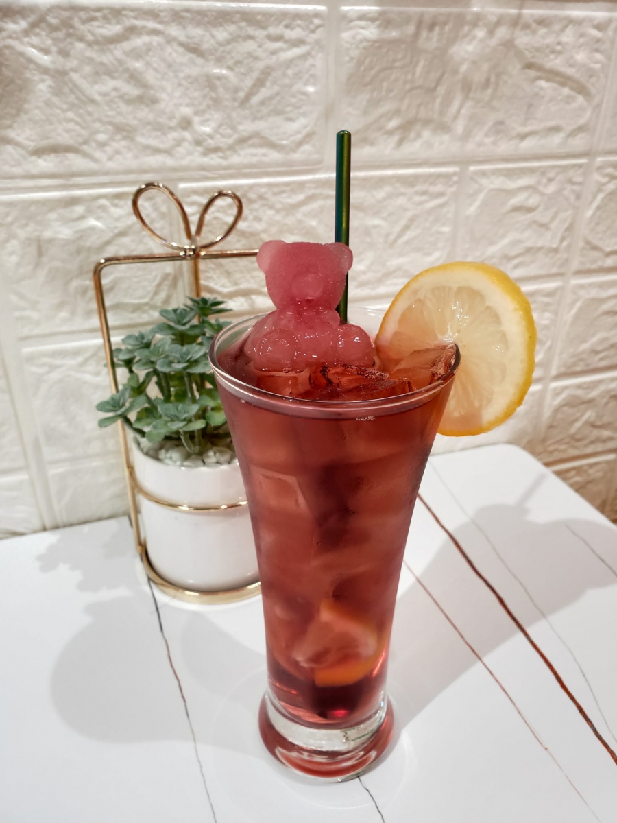lalaland cafe singpaore bear ribena lemonade