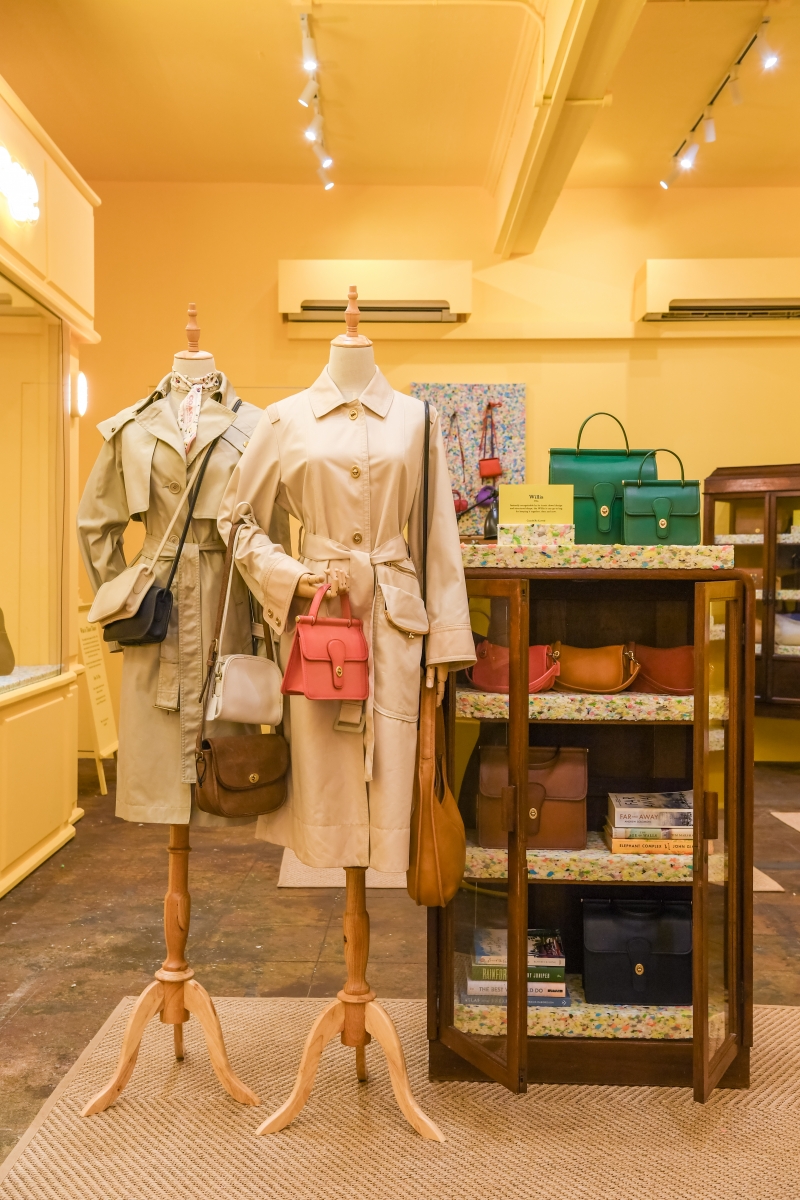 Coach Tomorrow's Vintage outfits and bags