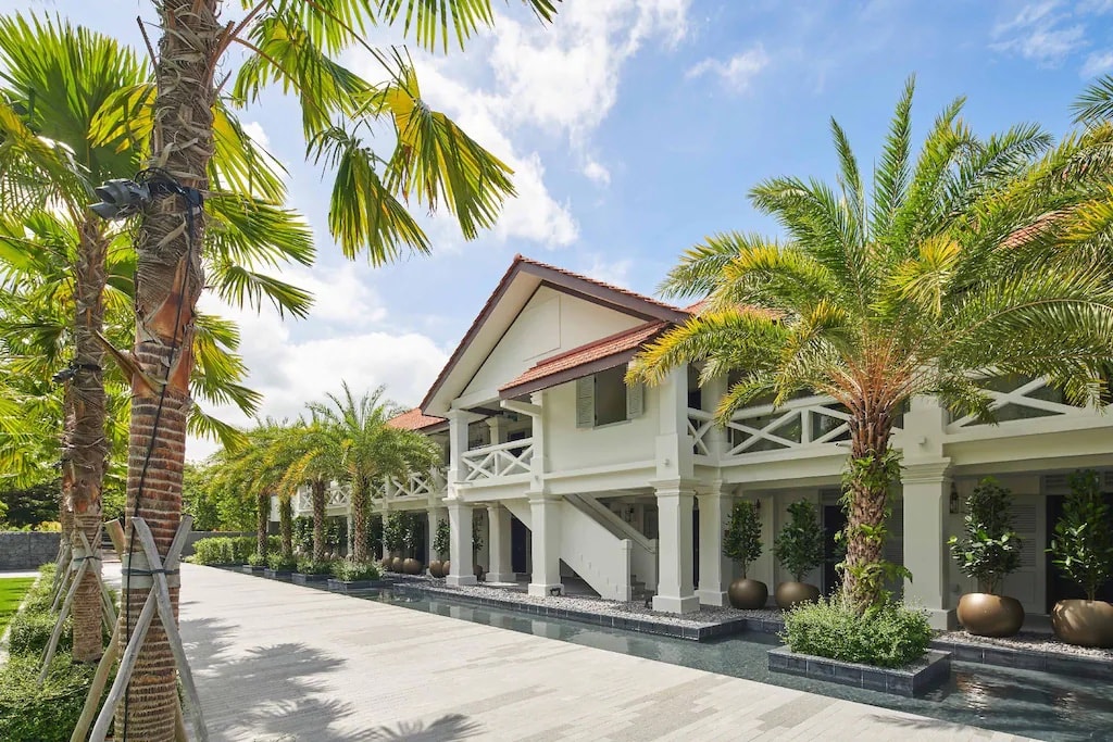 the barracks hotel sentosa singapore