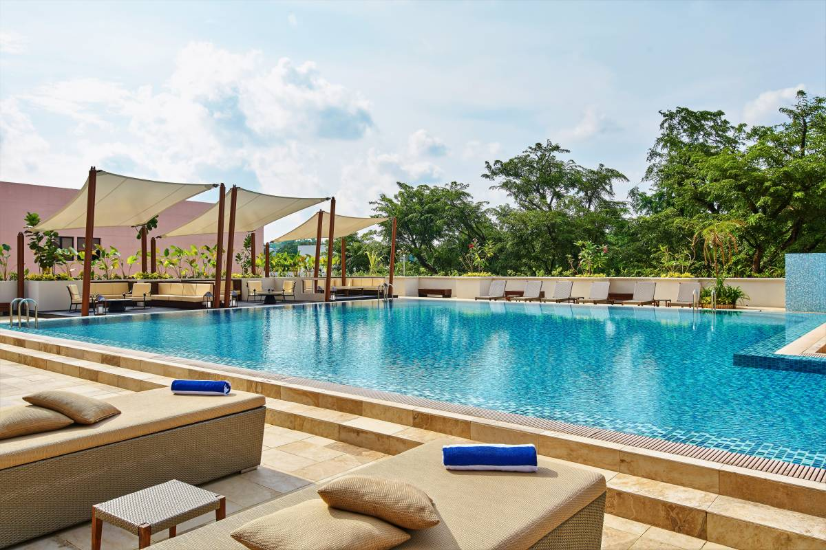 Orchard Rendezvous Hotel 1-for-1 staycation