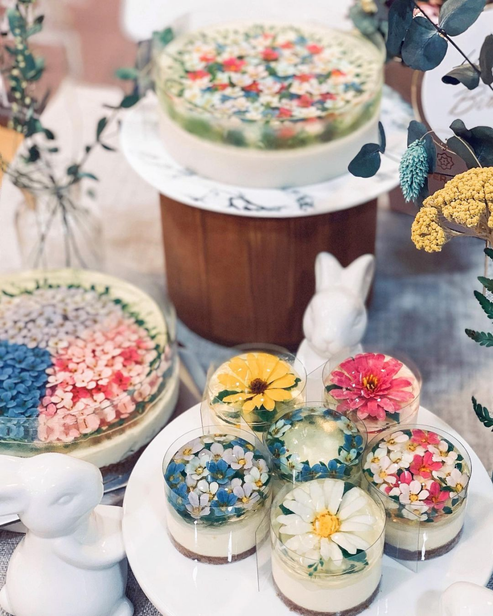 Petals by Victoria.H flower jelly cheesecake Singapore