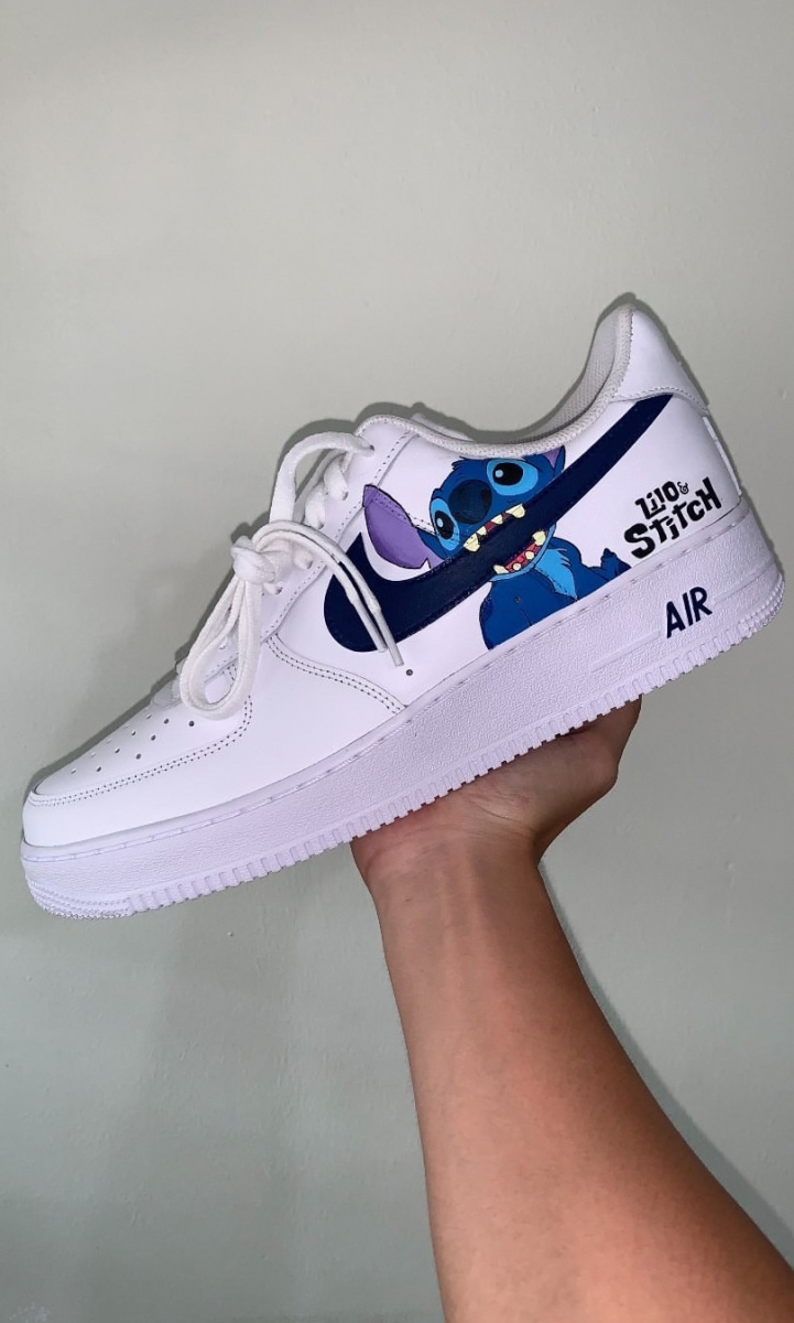 Doubletake_custom Stitch sneakers