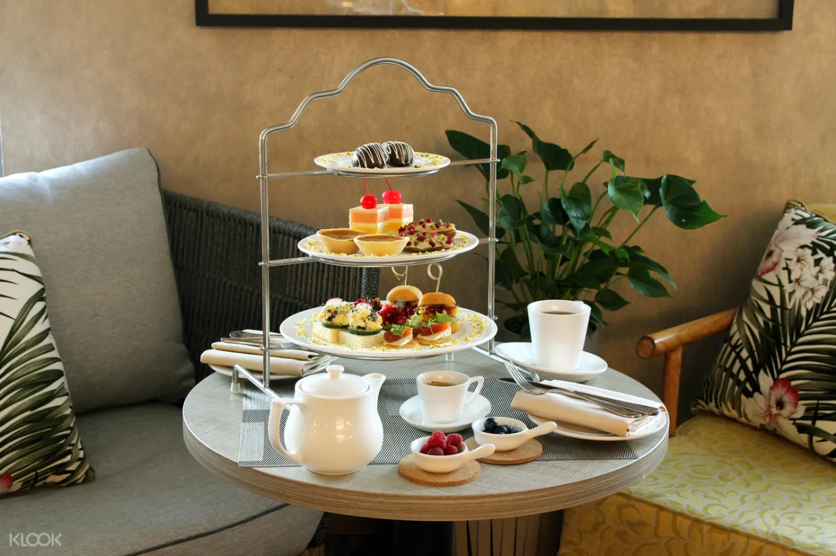 Grand Mercure Roxy Singapore 1-for-1