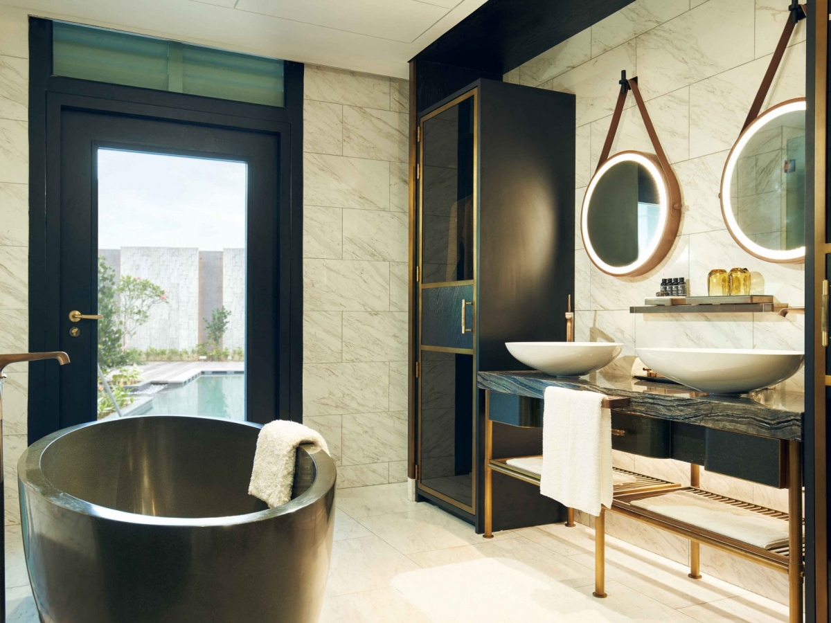 the barracks hotel sentosa premier room pool access bathroom