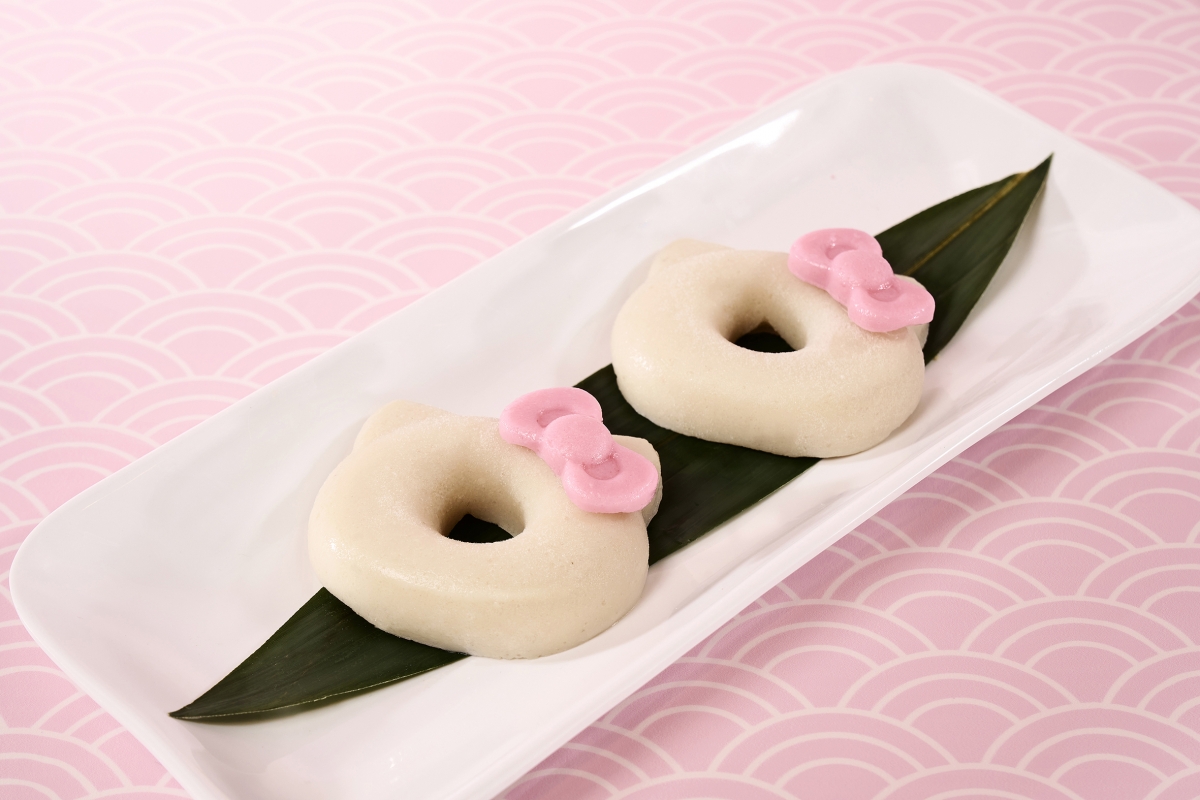 Hello Kitty Mini Shabu Shabu Pop-Up Cafe singapore fish cake