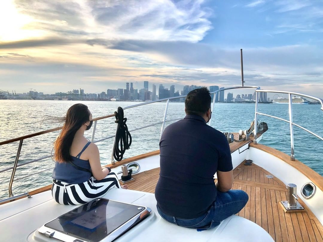 Yacht cruise BBQ Singapore