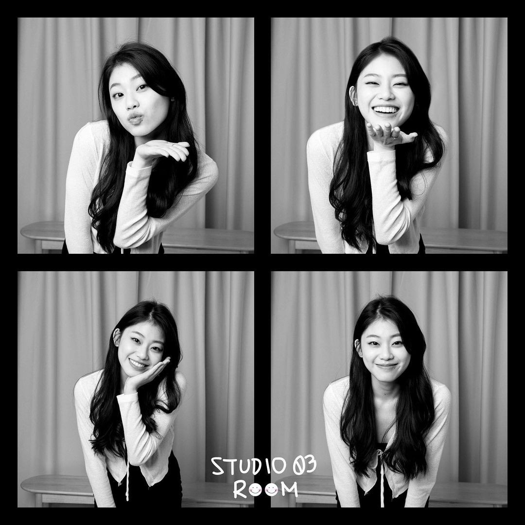 Studio 03 Room black and white