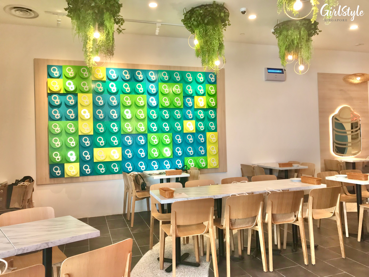 interior seats at gram cafe vivocity