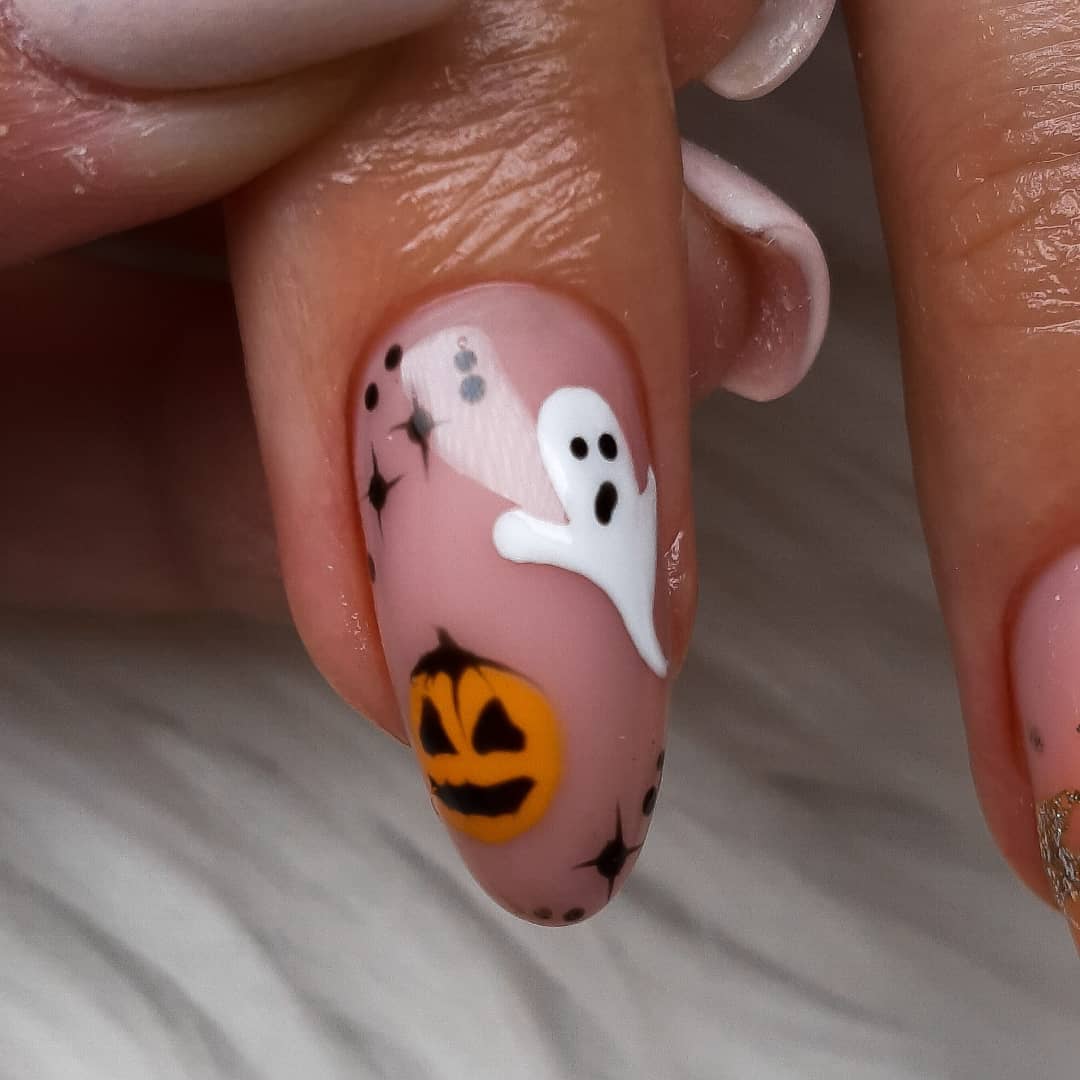 halloween nail art