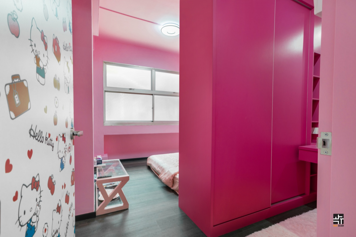 Hello Kitty pink bedroom Singapore