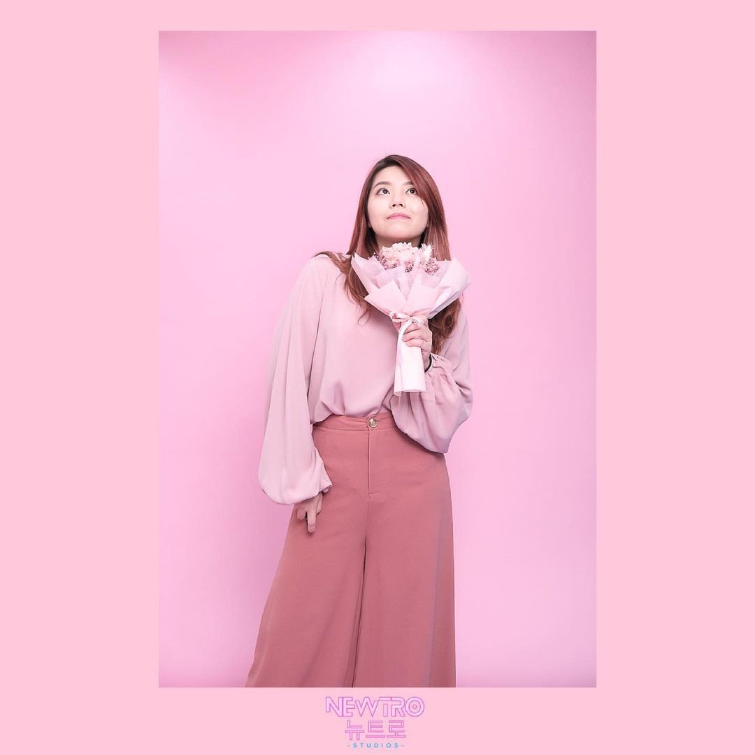 Newtro Studios pink background