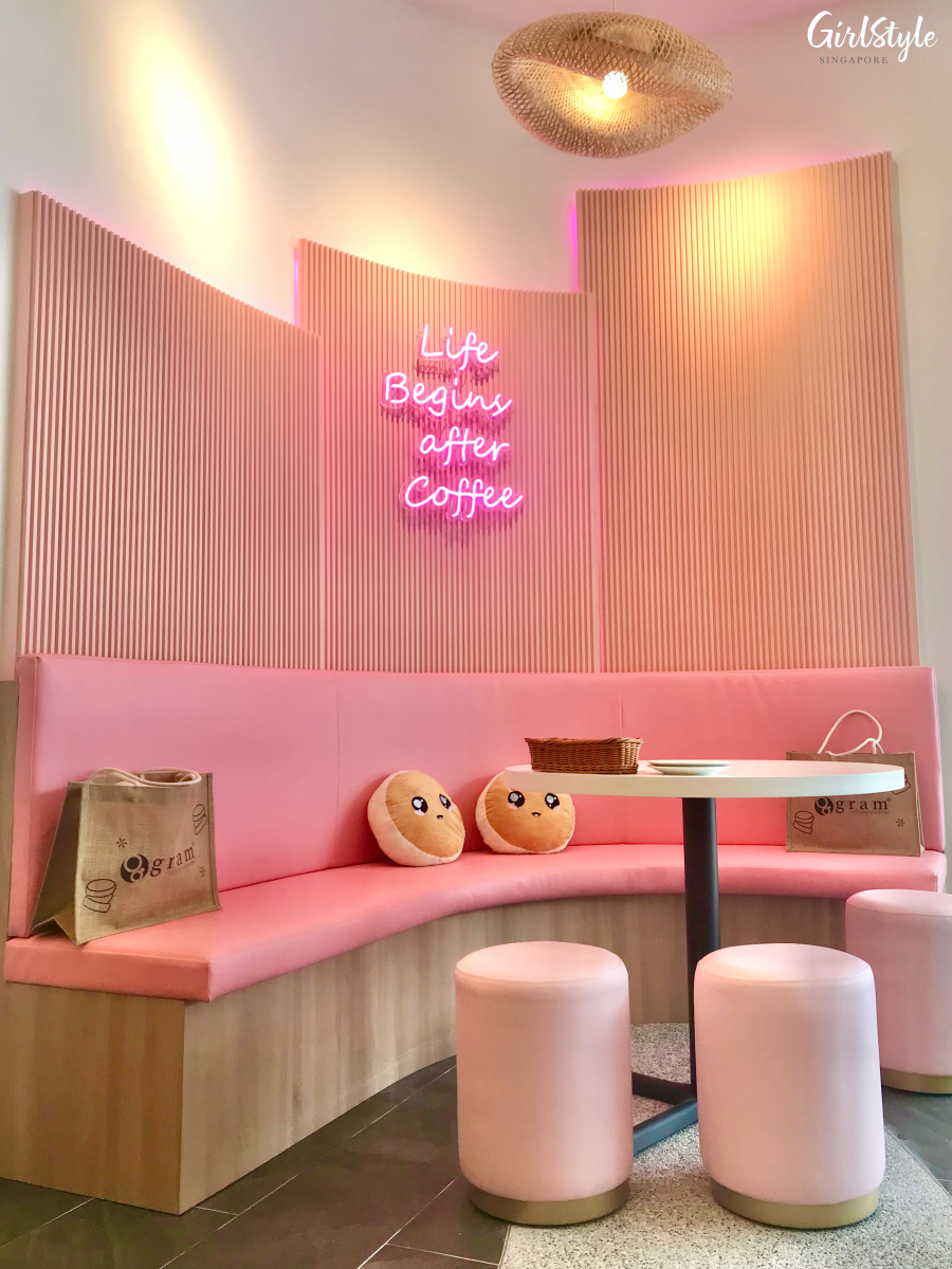 gram cafe vivocity pink insta worthy seats