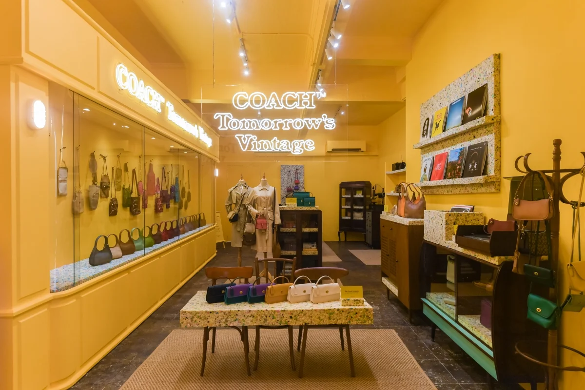 Coach Tomorrow's Vintage Singapore