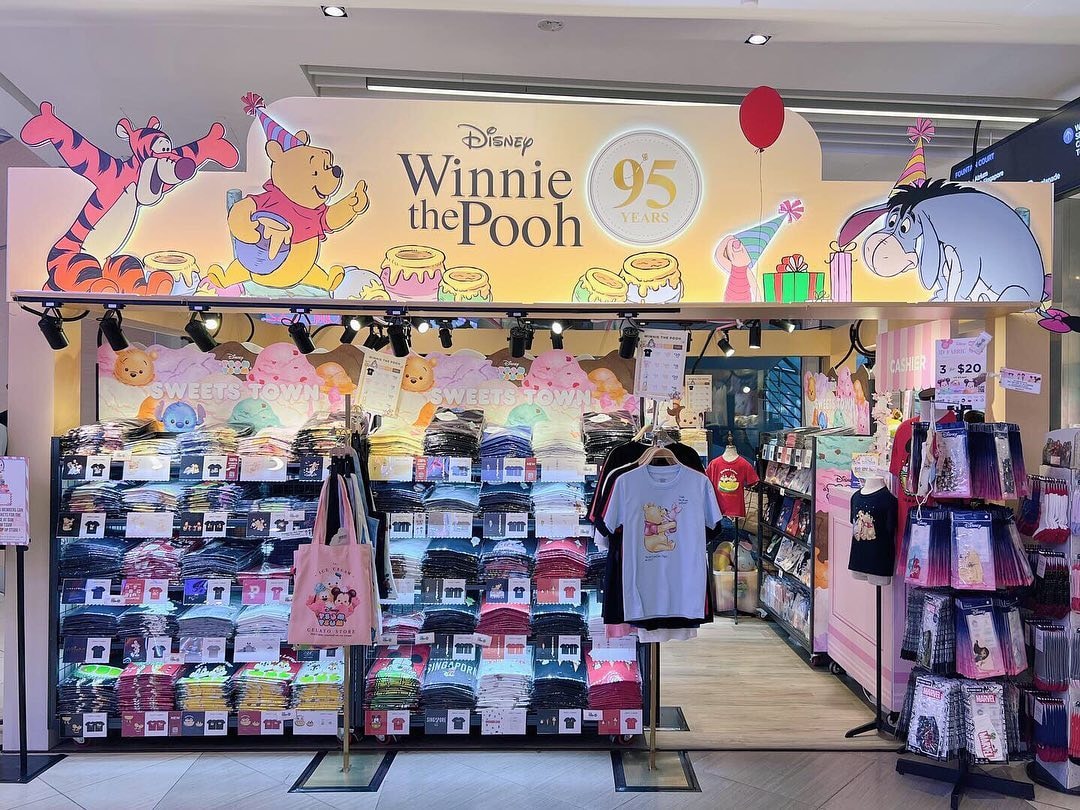 winnie the pooh goldwood pop up store at suntec city