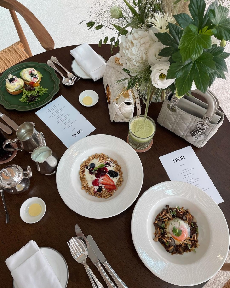 food at dior cafe Clifford Pier at The Fullerton Bay Hotel singapore