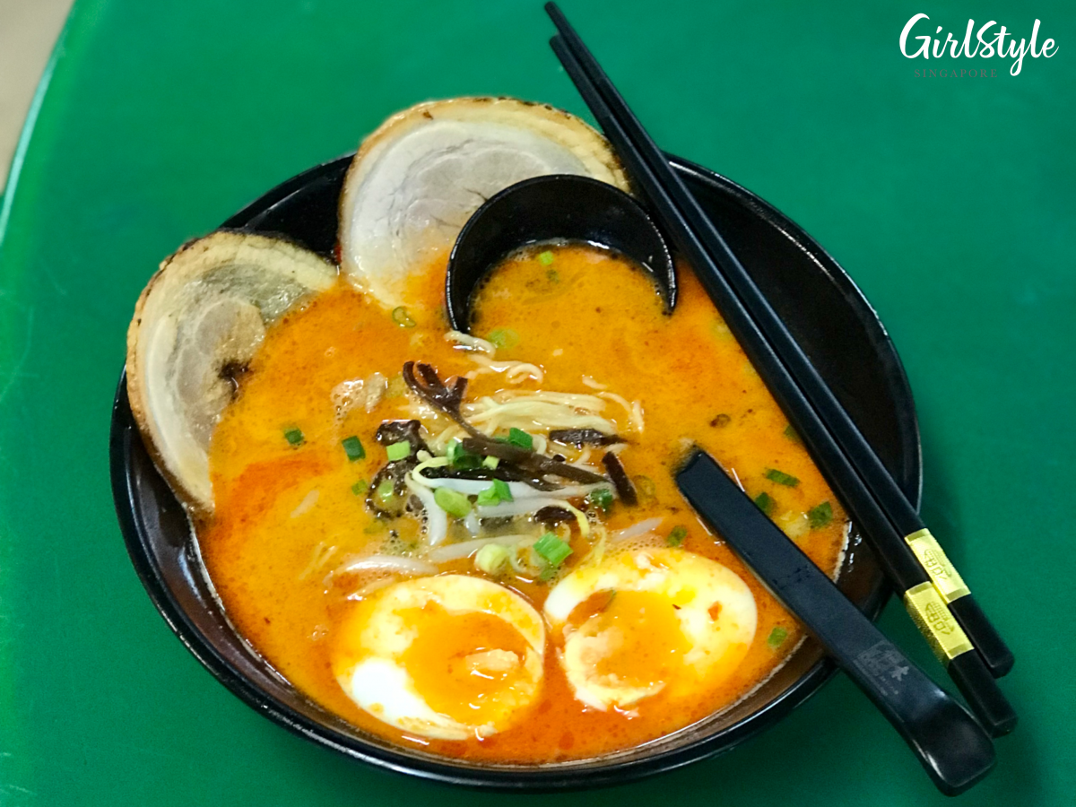 cheap spicy tonkatsu ramen kumamoto ramen serangoon hawker stall singapore