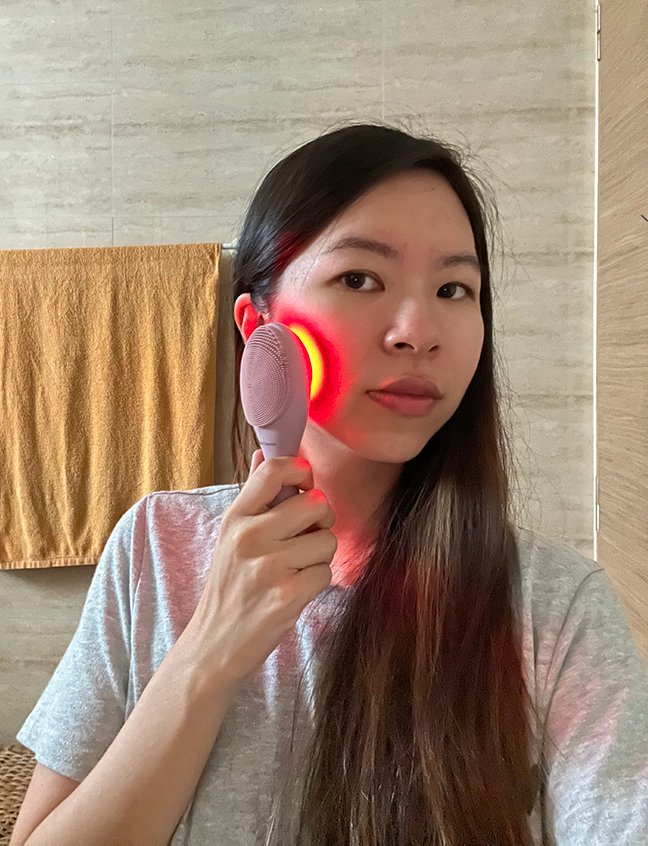 osim-uglow-beauty-devices_uCleanse1