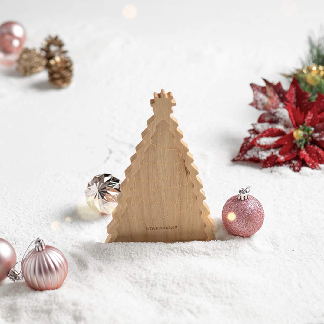 Starbucks Singapore Frosty Holiday Collection_A festive platter for your Christmas dinners