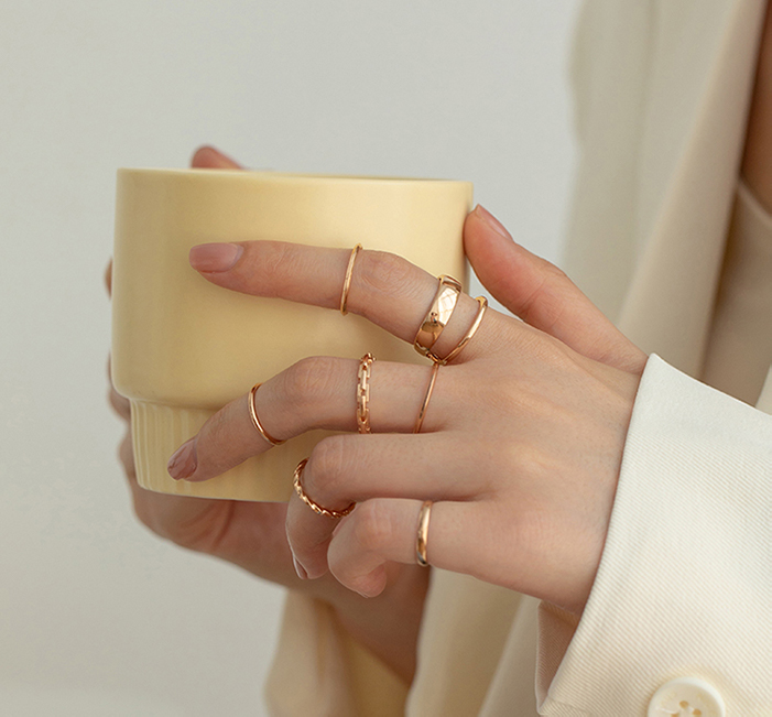 taobao-singapore-english-1111-sale_Minimalist gold stackable rings