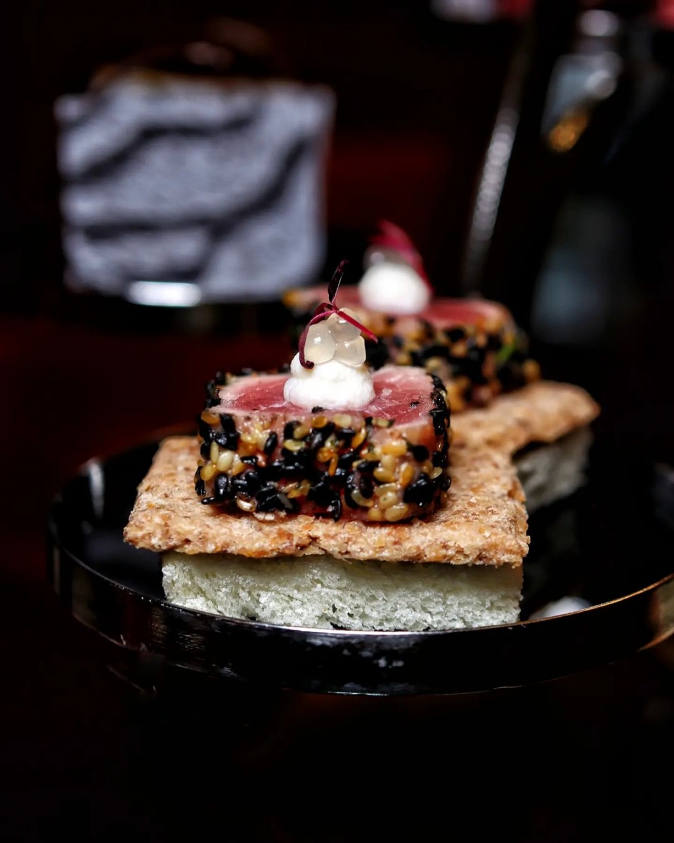 Fashionista Afternoon Tea @ Conrad Centennial Singapore_Sesame Tuna Tataki
