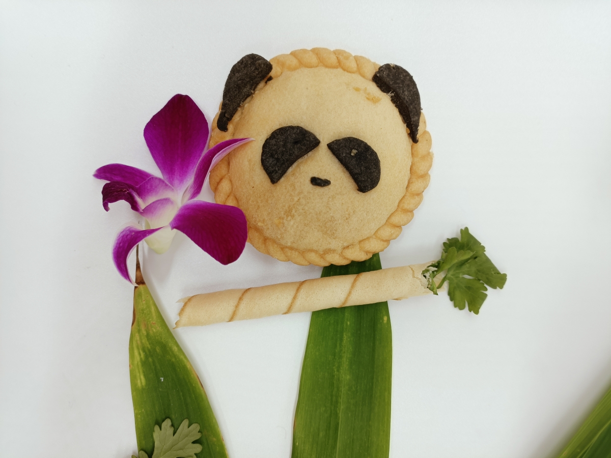Old Chang Kee Limited Edition Panda Mala Chicken'O_expressionless panda