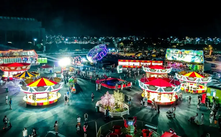 Uncle Ringo Carnival Downtown East