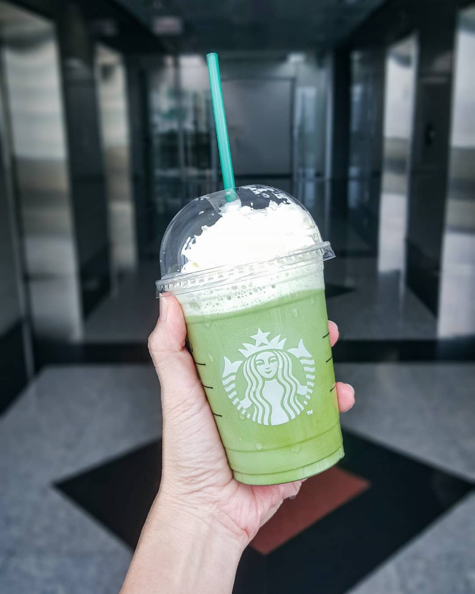 Starbucks Singapore 1-for-1 Frappuccino
