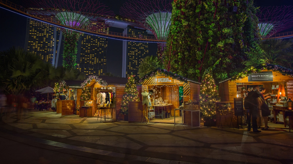 Christmas Wonderland 2021 at GBTB_Mistletoe Alley Market