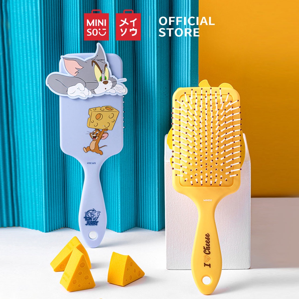MINISO X Tom & Jerry I love cheese Collection Comb Square Paddle Brush