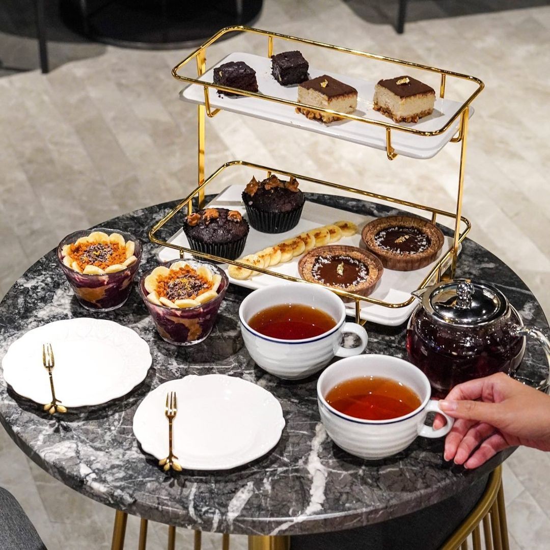 Vegan Chocolate High Tea Set from Porcelain Café