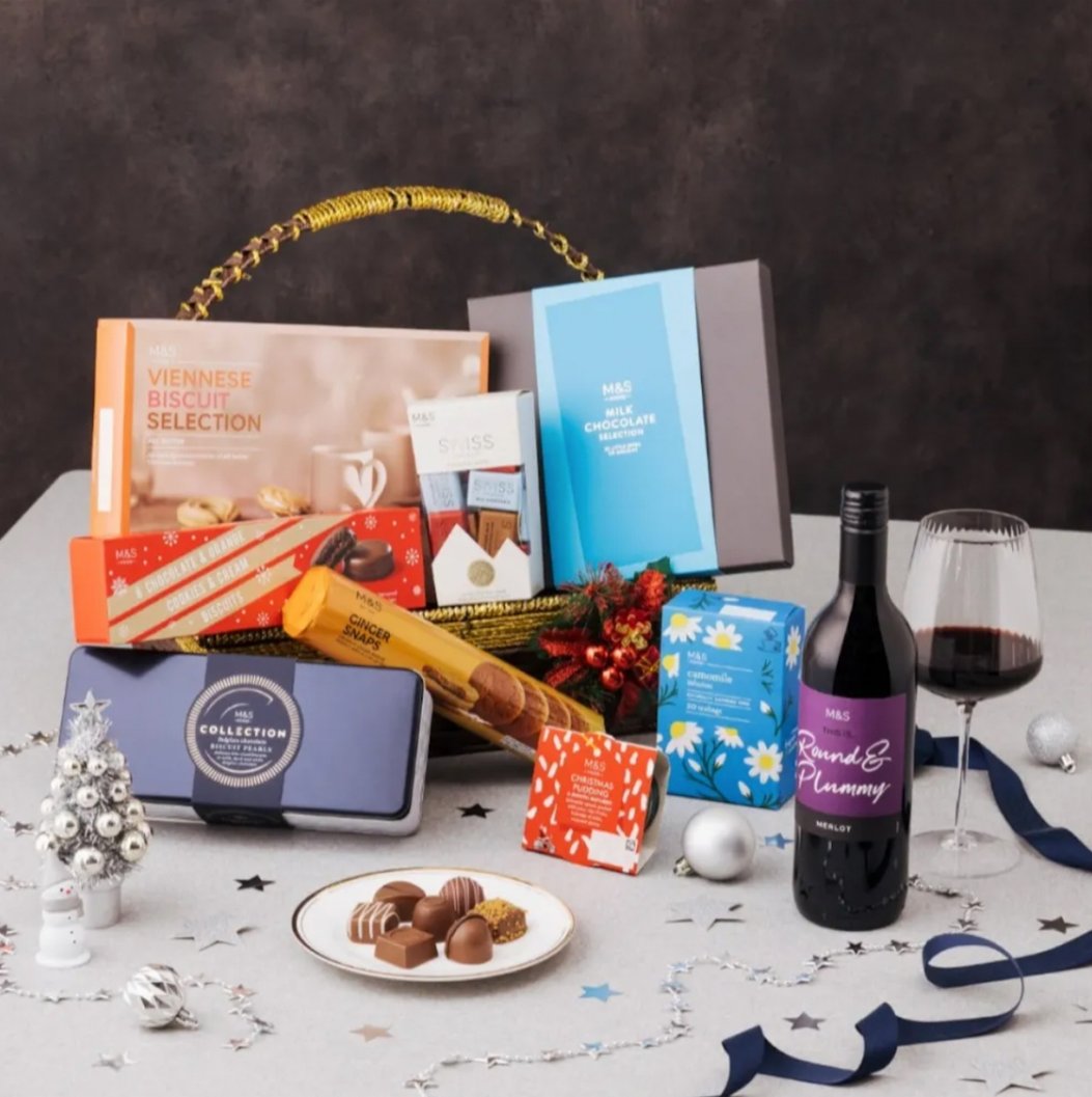 Christmas 2021: 7 Amazing Gift Ideas For Every Type Of Boyfriend