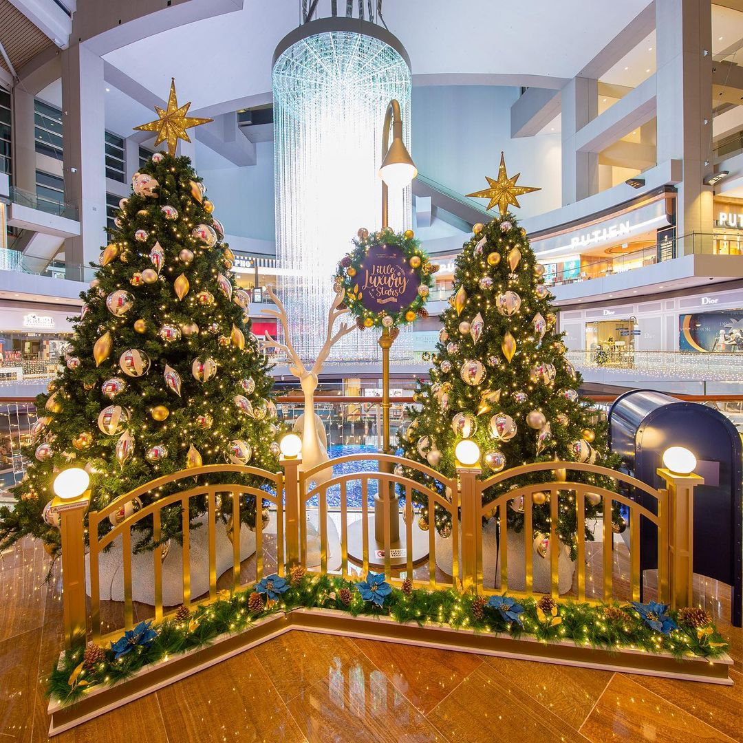 Marina Bay Sands Christmas 2021 decorations