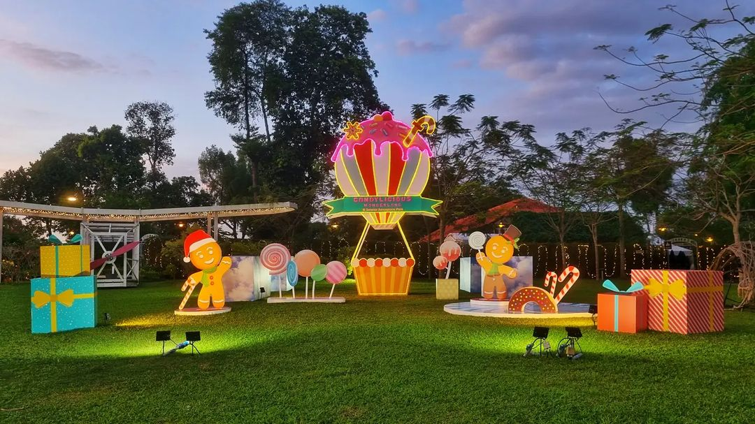 Seletar Aerospace Park Christmas 2021 decorations