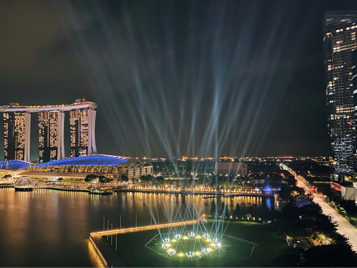 Laser light show Marina Bay 2021