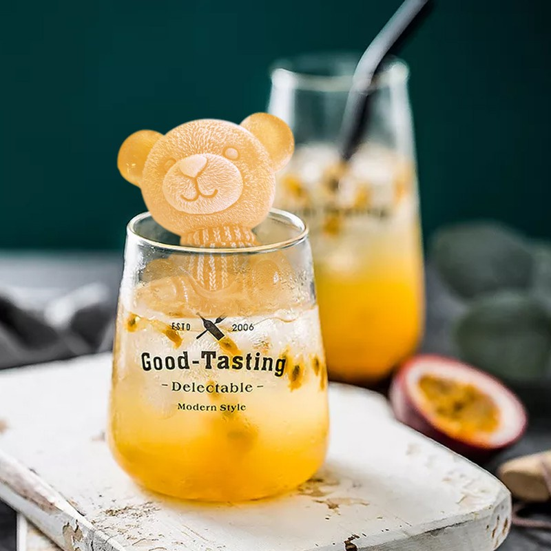 Bear ice mould in Singapore