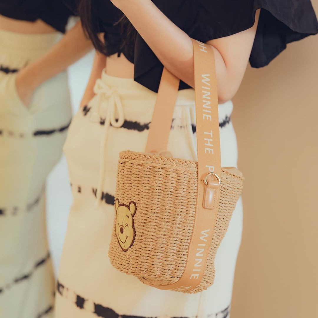 Gracegift Winnie the Pooh basket bucket bag