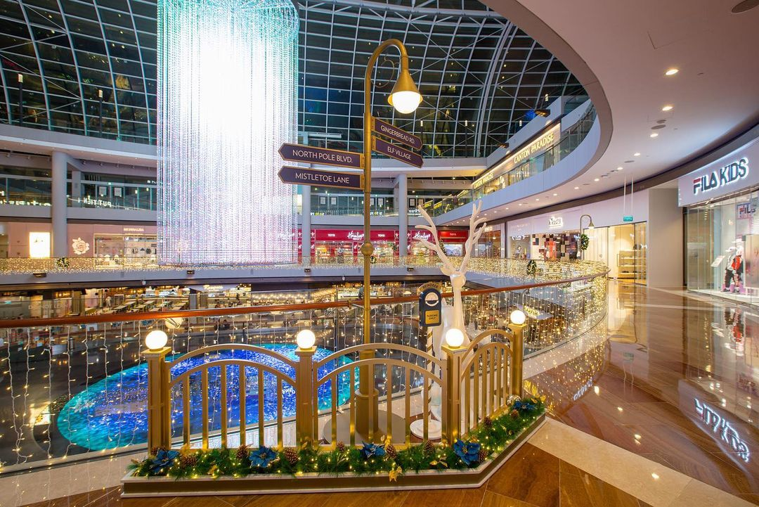 Marina Bay Sands Christmas 2021 decorations