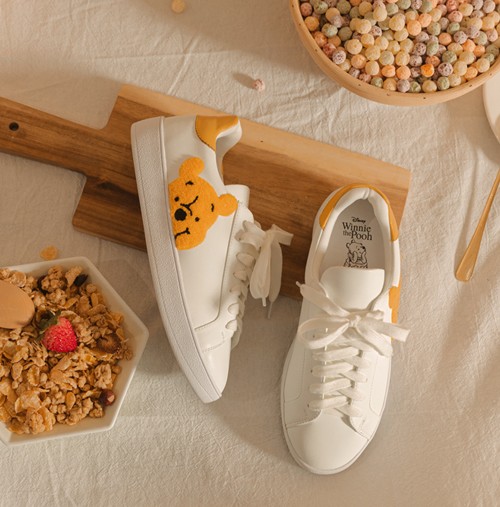 Gracegift Winnie-the-Pooh White Sneakers